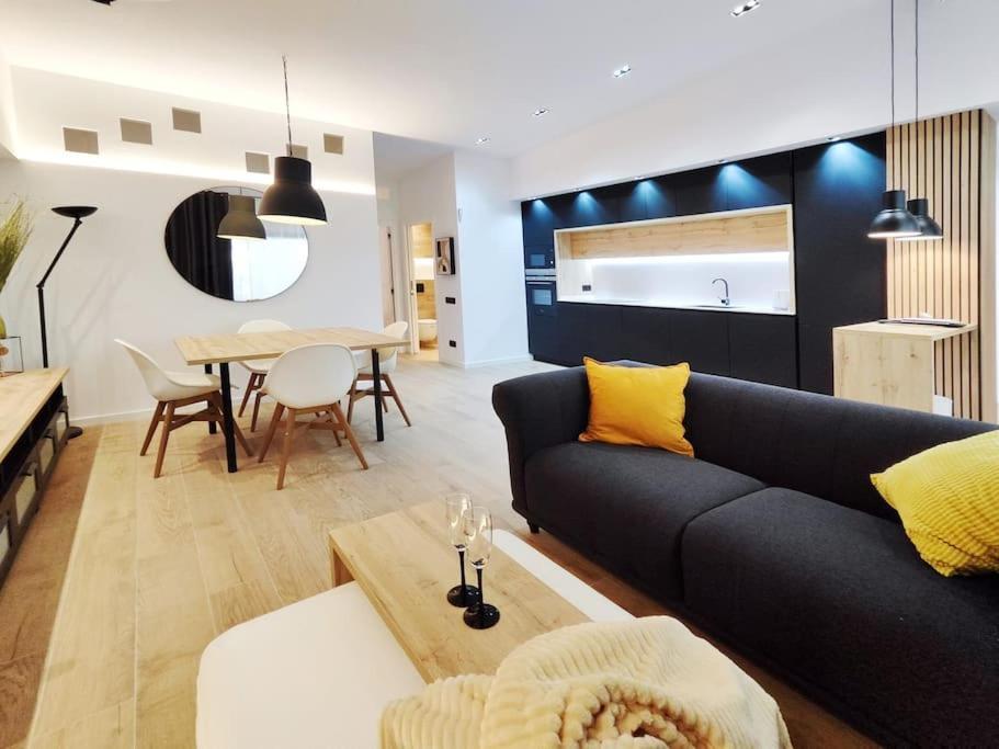 Increible Apartamento De Lujo En Terrassa Esterno foto